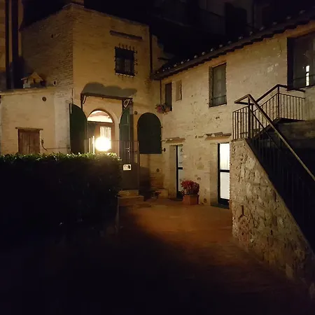 伊尔波佐迪圣安德烈亚住宿加早餐旅馆